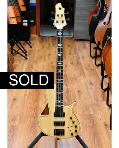 Meridian Mojo II 4 string Val di Fiemme Red Spruce